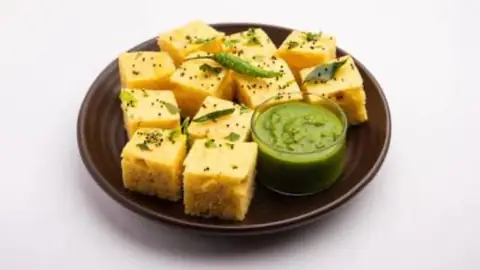 Madhi Ni Khamni (City Light)