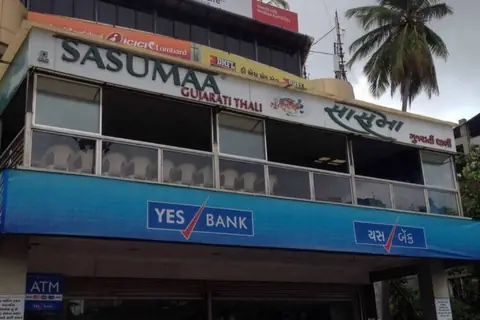 Sasumaa Gujarati Thali